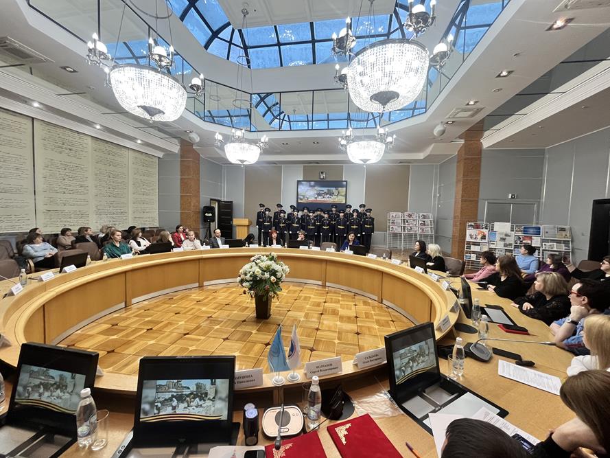  В Библиотеке им. Крупской открылись Гризодубовские чтения